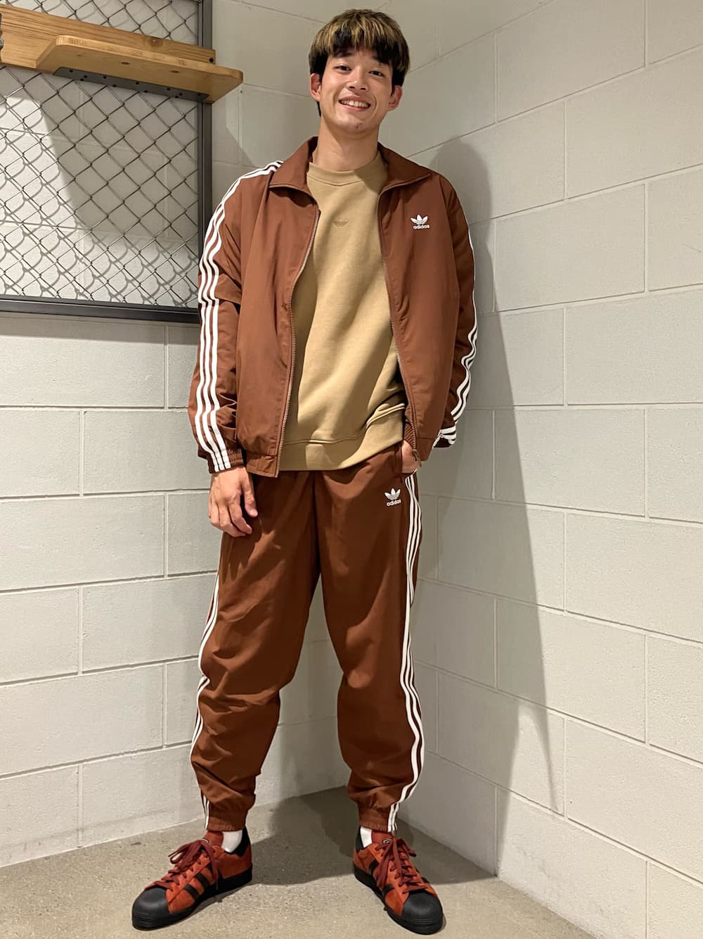 可麗露風穿搭:從法式甜點到時尚革命的「焦中帶甜」美學