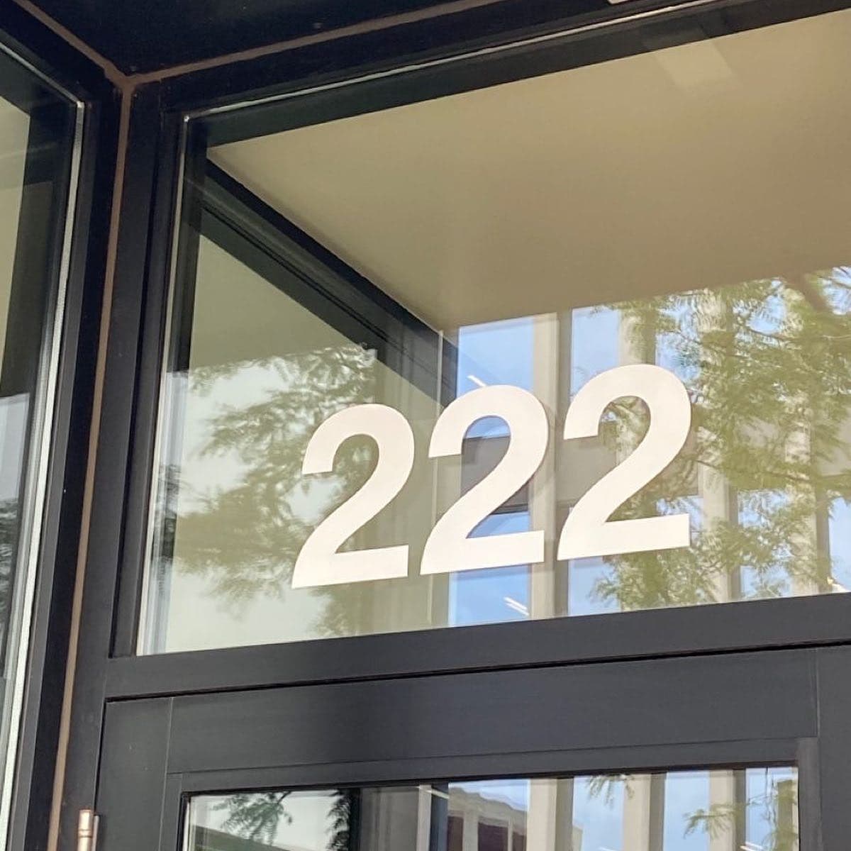 甚麼是天使數字?常常看到「1111」這組數字是巧合嗎?為你解構生活中來自宇宙的神秘訊息!