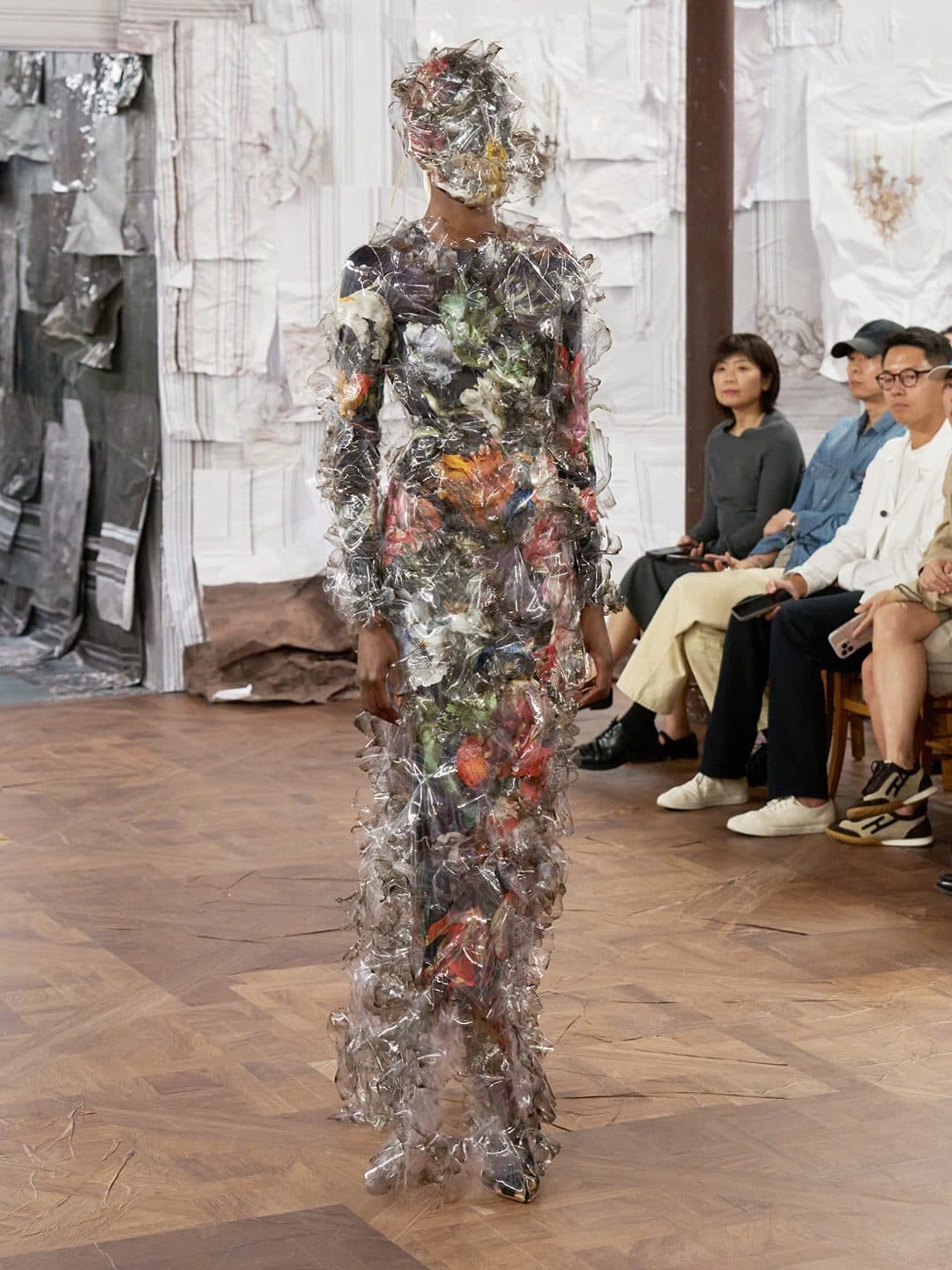 Maison Margiela Artisanal 2025 秋冬高級訂製秀:Glenn Martens為Maison Margiela開啟大膽新章