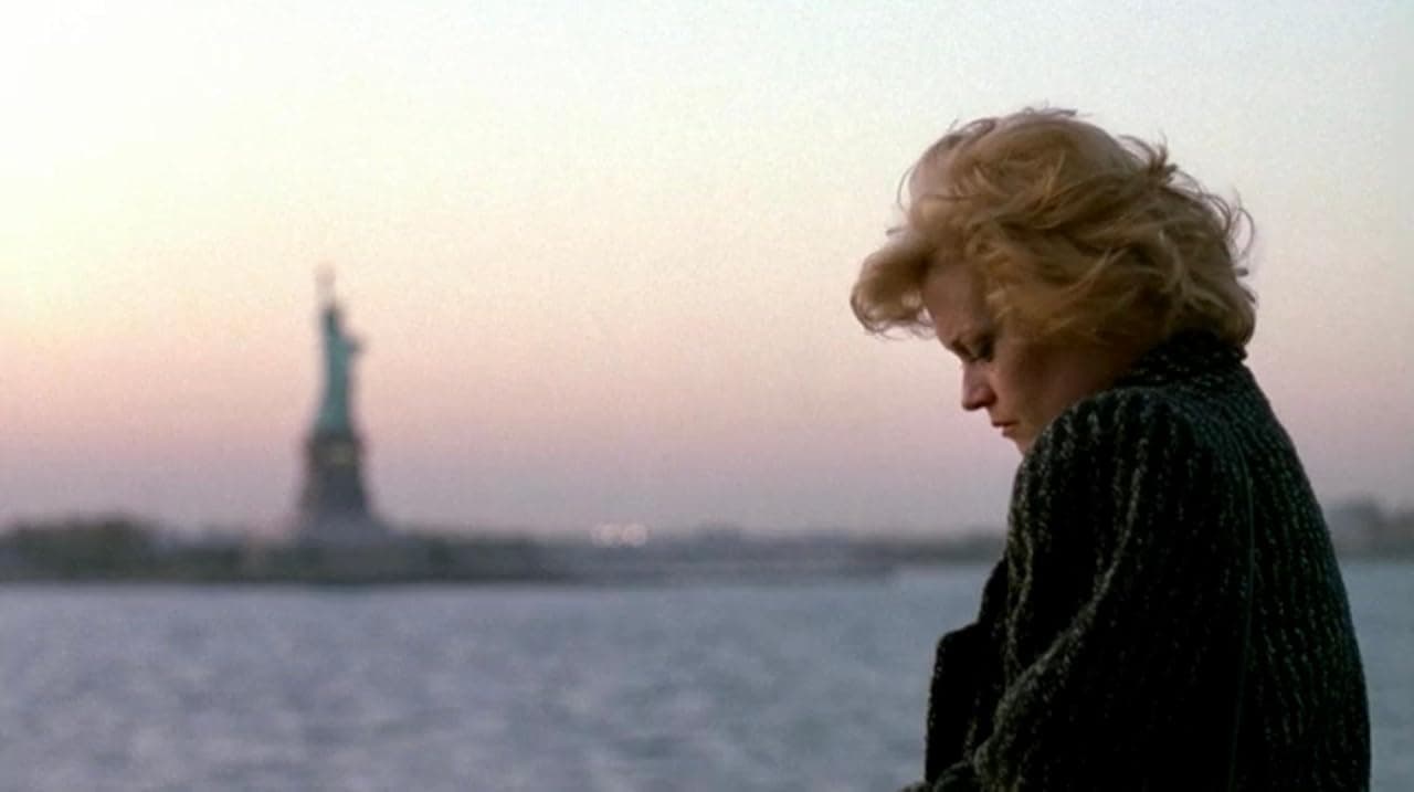 職場版麻雀變鳳凰?電影《上班女郎》告訴你:循規蹈矩是不可能上位的