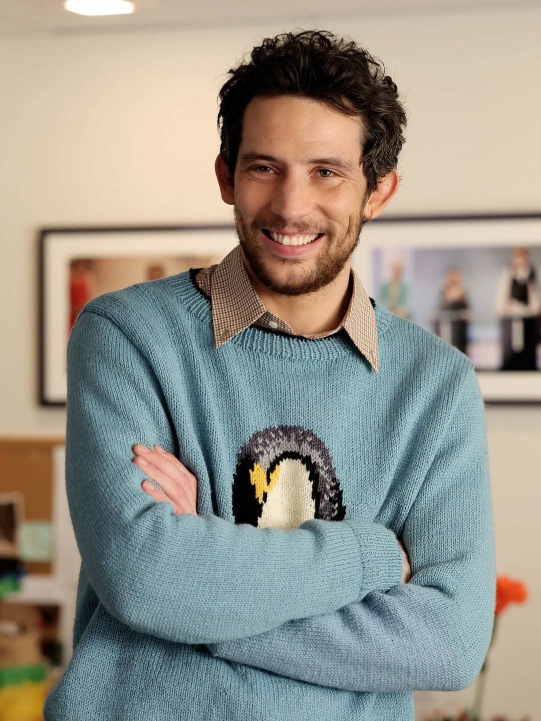 是性感神父,也是愛刺繡陶藝的男孩:10件事認識英倫男神Josh O’Connor