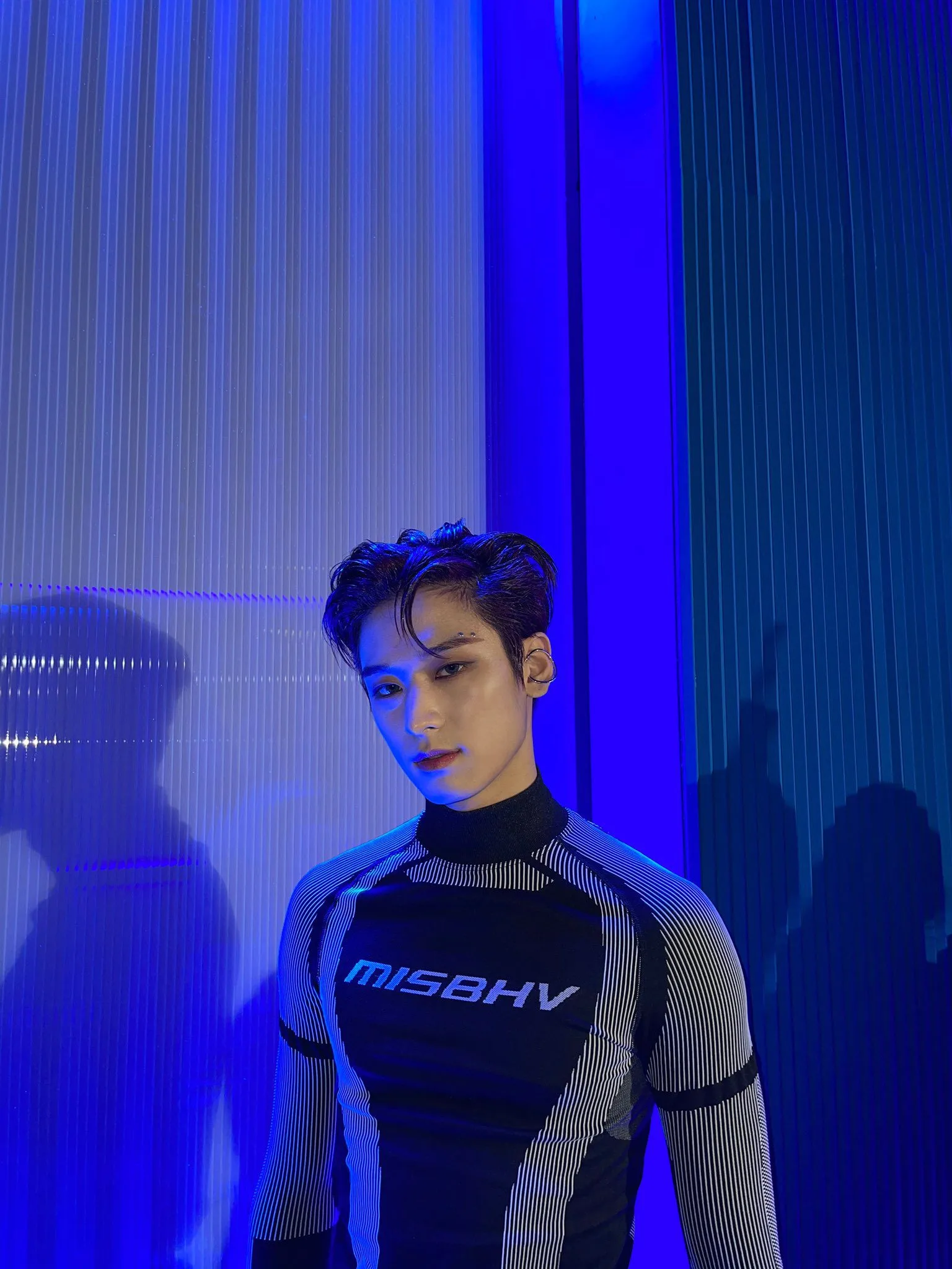 Kpop偶像們也會撞衫？盤點大熱韓星撞衫單品，SEVENTEEN珉奎、TXT然竣也穿它！